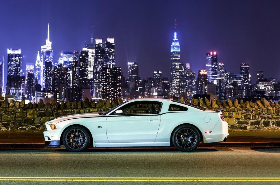  Ford Mustang by RTR 2013 года  (фото 3 из 51)